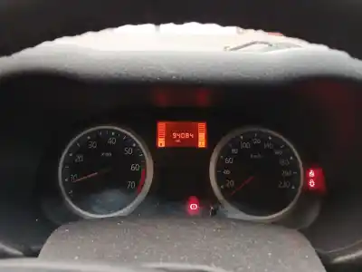 Veículo de Sucata renault clio ii (bb_, cb_) 1.2 16v (bb05, bb0w, bb11, bb27, bb2t, bb2u, bb2v, cb05,... do ano 2005 alimentado d4f g7