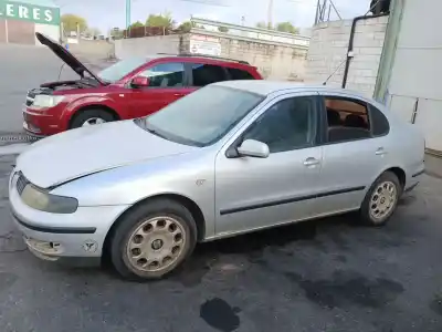 Veículo de Sucata seat toledo ii (1m2) 1.9 tdi do ano 2000 alimentado ahf