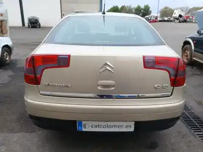 Veículo de Sucata citroen c5 ii (rc_) 2.0 hdi (rcrhrh) do ano 2007 alimentado rhr