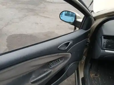 Veículo de Sucata citroen c5 ii (rc_) 2.0 hdi (rcrhrh) do ano 2007 alimentado rhr