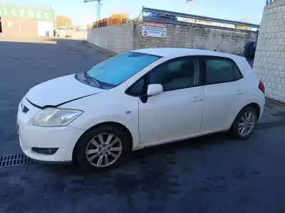 Scrapping Vehicle toyota auris (_e15_) 2.0 d-4d (ade150_) of the year 2008 powered 1ad