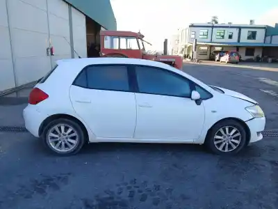 Scrapping Vehicle toyota auris (_e15_) 2.0 d-4d (ade150_) of the year 2008 powered 1ad