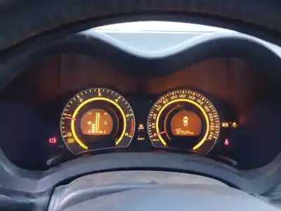 Scrapping Vehicle toyota auris (_e15_) 2.0 d-4d (ade150_) of the year 2008 powered 1ad