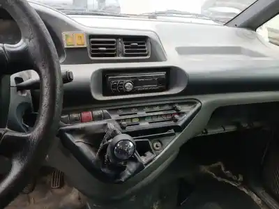 Veículo de Sucata peugeot expert (224_) 2.0 hdi do ano 2025 alimentado rhz