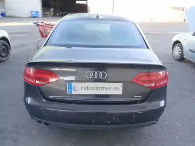 Veículo de Sucata audi a4 b8 (8k2) 2.0 tdi do ano 2009 alimentado caga