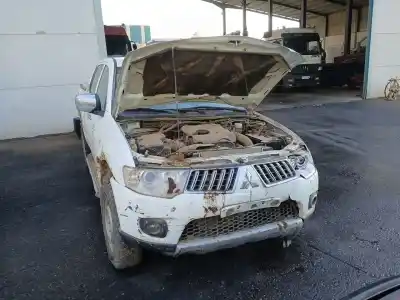 Sloopvoertuig mitsubishi l200 / triton (ka_t, kb_t) 2.5 did (ka4t) van het jaar 2013 aangedreven 4d56