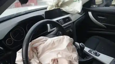 Veículo de Sucata bmw 3 (f30, f80) 316 d do ano 2013 alimentado n47d20c