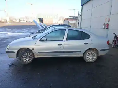 Sloopvoertuig renault megane i classic (la0/1_) 1.9 dti (la1u) van het jaar 2002 aangedreven f9q q7