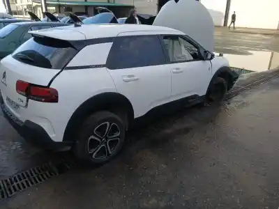 Veículo de Sucata CITROEN C4 CACTUS  do ano 2020 alimentado YH01