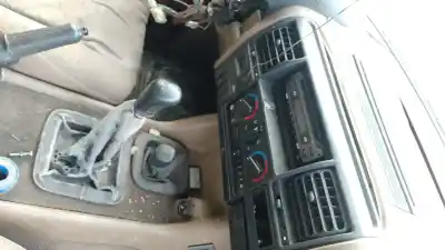 Veículo de Sucata land rover discovery i (lj) 2.5 tdi 4x4 do ano 1995 alimentado 21l