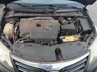 Sloopvoertuig toyota avensis sedán (_t27_) 2.0 d-4d (adt270_) van het jaar 2012 aangedreven 1ad