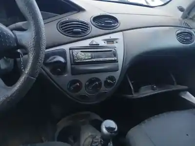 Hurda Aracı ford focus i (daw, dbw) 1.8 turbo di / tddi yılın 2001 güçlü c9db