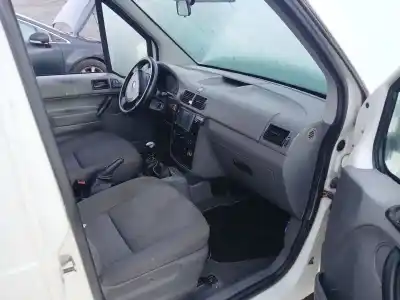 Hurda Aracı ford transit connect (p65_, p70_, p80_) 1.8 tdci yılın 2004 güçlü hcpb