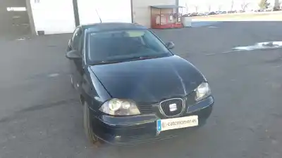 Vehicul casat SEAT CORDOBA (6L2)  al anului 2004 alimentat AZL