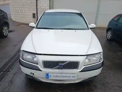 Здавання транспортного засобу VOLVO S80 I (184)  року 2001 потужний D5252T