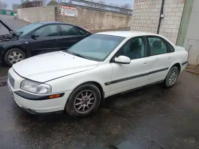 Veículo de Sucata volvo s80 i (184) 2.5 tdi do ano 2001 alimentado d5252t