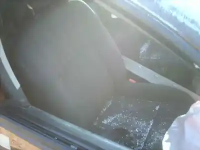 Veículo de Sucata dacia duster ambiance 4x2 do ano 2011 alimentado k4ma6