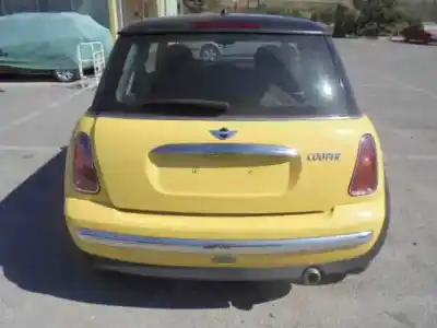 Здавання транспортного засобу mini mini (r50,r53) cooper року 2002 потужний w10b16a