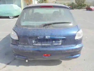 Veículo de Sucata peugeot 206 berlina xr do ano 1999 alimentado hfz