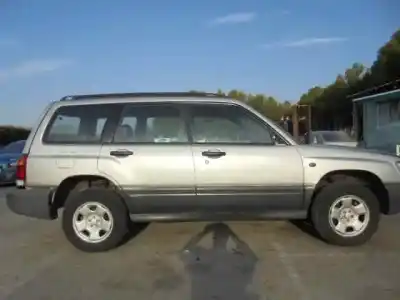 Veicolo di demolizione subaru forester s10 (sf) 2.0 cat dell'anno 1998 alimentato ej202