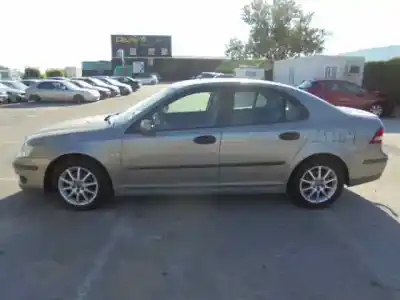 Veicolo di demolizione SAAB 9-3 BERLINA 2.0 T Arc dell'anno 2002 alimentato B207L