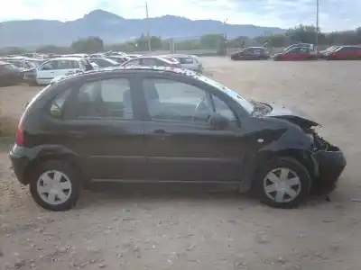 Veículo de Sucata citroen c3 1.4 hdi exclusive do ano 2002 alimentado 8hx (dv4td)