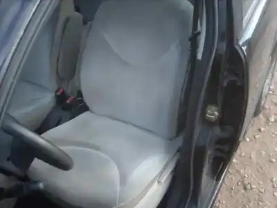 Veículo de Sucata citroen c3 1.4 hdi exclusive do ano 2002 alimentado 8hx (dv4td)