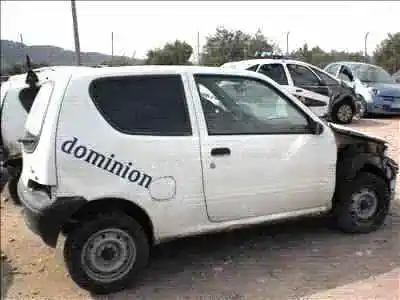 Veicolo di demolizione fiat seicento (187) 0.9 cat dell'anno 2001 alimentato 187a1000