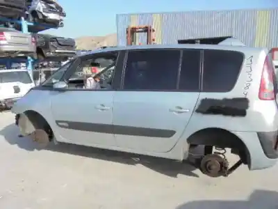 Здавання транспортного засобу renault espace iv (jk0) authentique року 2004 потужний f9qa8