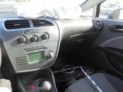 Veículo de Sucata seat leon (1p1) reference do ano 2007 alimentado bxe