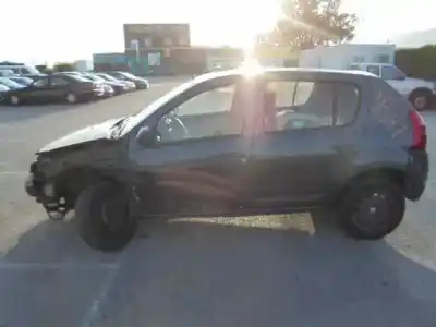 Veicolo di demolizione DACIA SANDERO Ambiance dell'anno 2009 alimentato K9KR7