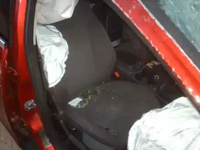 Scrapping Vehicle ford focus turn. (cb8) titanium of the year 2011 powered t1db