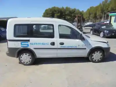 Veículo de Sucata opel combo familiar do ano 2011 alimentado z13dtj