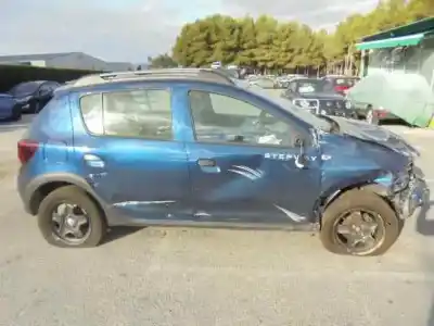 Veículo de Sucata dacia sandero stepway do ano 2017 alimentado h4bb408
