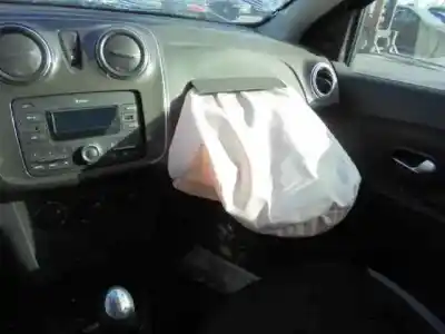 Veículo de Sucata dacia sandero stepway do ano 2017 alimentado h4bb408