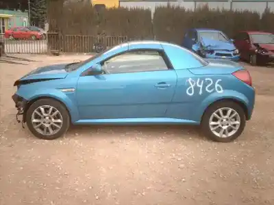 Veículo de Sucata OPEL TIGRA TWIN TOP Cosmo do ano 2004 alimentado Z13DT