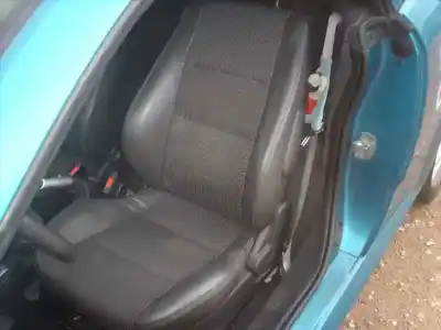 Veículo de Sucata opel tigra twin top cosmo do ano 2004 alimentado z13dt