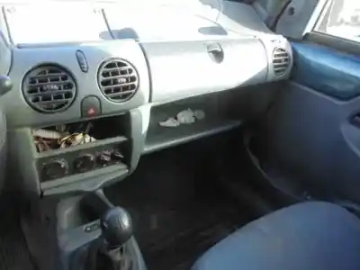 Scrapping Vehicle renault kangoo (f/kc0) rt of the year 1999 powered f8q