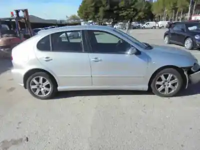 Veículo de Sucata seat leon (1m1) sport do ano 2001 alimentado azd