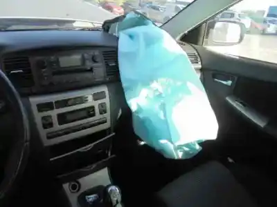 Scrapping Vehicle toyota corolla (_e12_) 1.4 d (nde120_) of the year 2006 powered 1nd