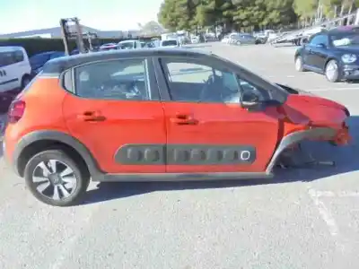 Véhicule à la ferraille citroen                                            c3                                                                                                                                                                                                                                                         feel                                                                                                                                                                                                                                                       de l'année 2018 alimenté hm01