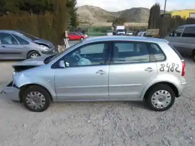 Hurda Aracı VOLKSWAGEN POLO (9N1) Trendline Yılın 2003 güçlü ASY