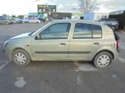 Scrapping Vehicle RENAULT CLIO II FASE II (B/CB0) Authentique of the year 2002 powered D4BF7