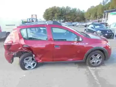 Veículo de Sucata dacia sandero stepway do ano 2018 alimentado h4bb410