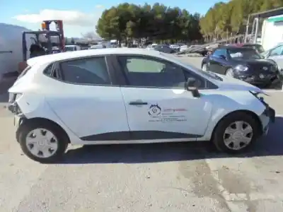 Здавання транспортного засобу renault clio iv authentique року 2014 потужний k9kc612