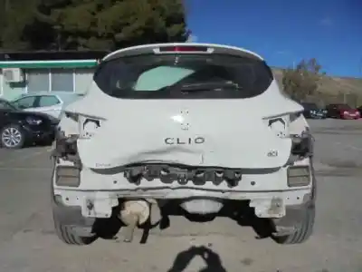 Здавання транспортного засобу renault clio iv authentique року 2014 потужний k9kc612