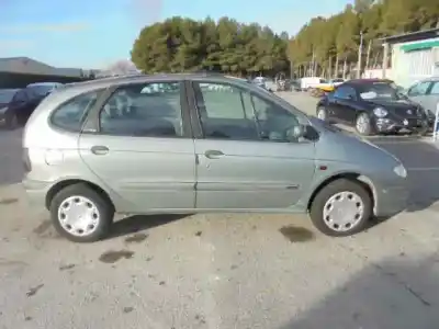 Scrapping Vehicle renault megane i scenic (ja0) 1.6e alize of the year 1998 powered k7m702