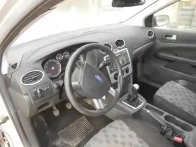 Scrapping Vehicle ford focus berlina (cap) ghia of the year 2007 powered hwdb