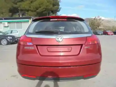 Sloopvoertuig opel insignia sports tourer cosmo van het jaar 2011 aangedreven a20dth