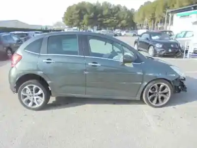 Vehicul casat citroen c3 exclusive al anului 2011 alimentat 9hp (dv6dted)